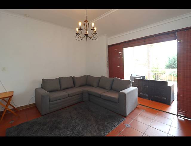 3 BEDROOM HOUSE FOR SALE IN KENSINGTON